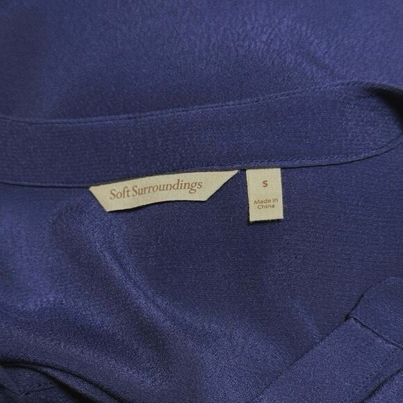 Soft Surroundings Women’s Layered V Neck Long Sleeve Navy Tunic Top Size Small - Picture 11 of 12